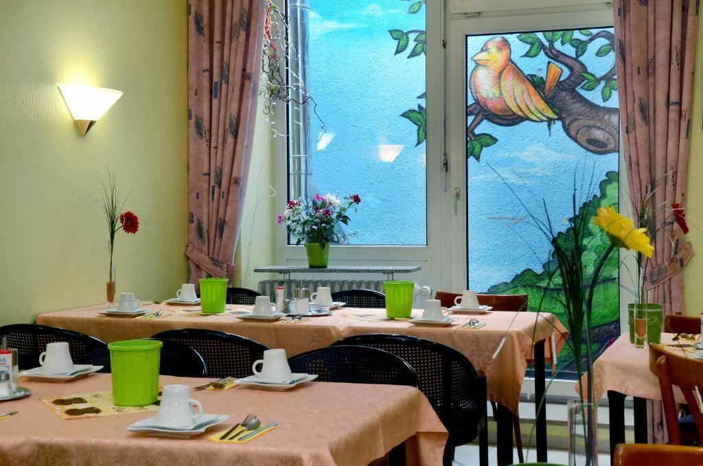 אאכן Hotel Stadtnah מראה חיצוני תמונה