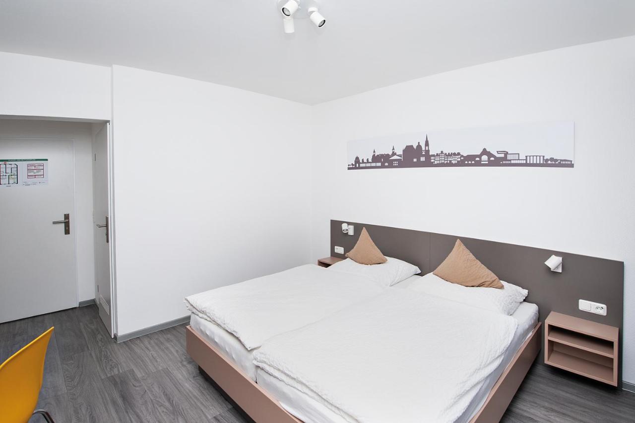אאכן Hotel Stadtnah מראה חיצוני תמונה